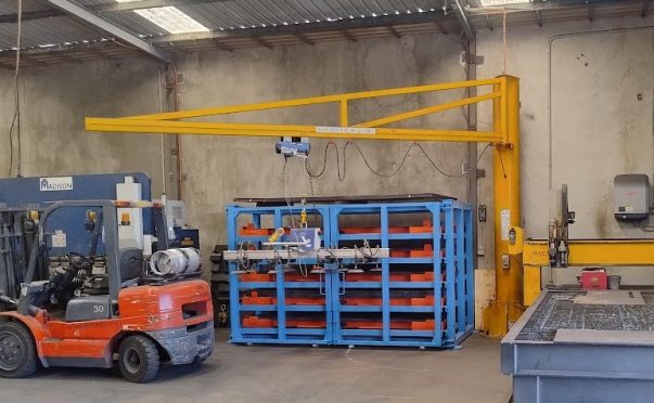 Moottoroitu Levynostin